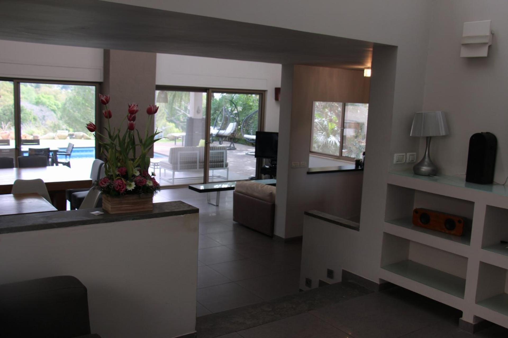 קשת בענן Villa Моди'ин Екстериор снимка